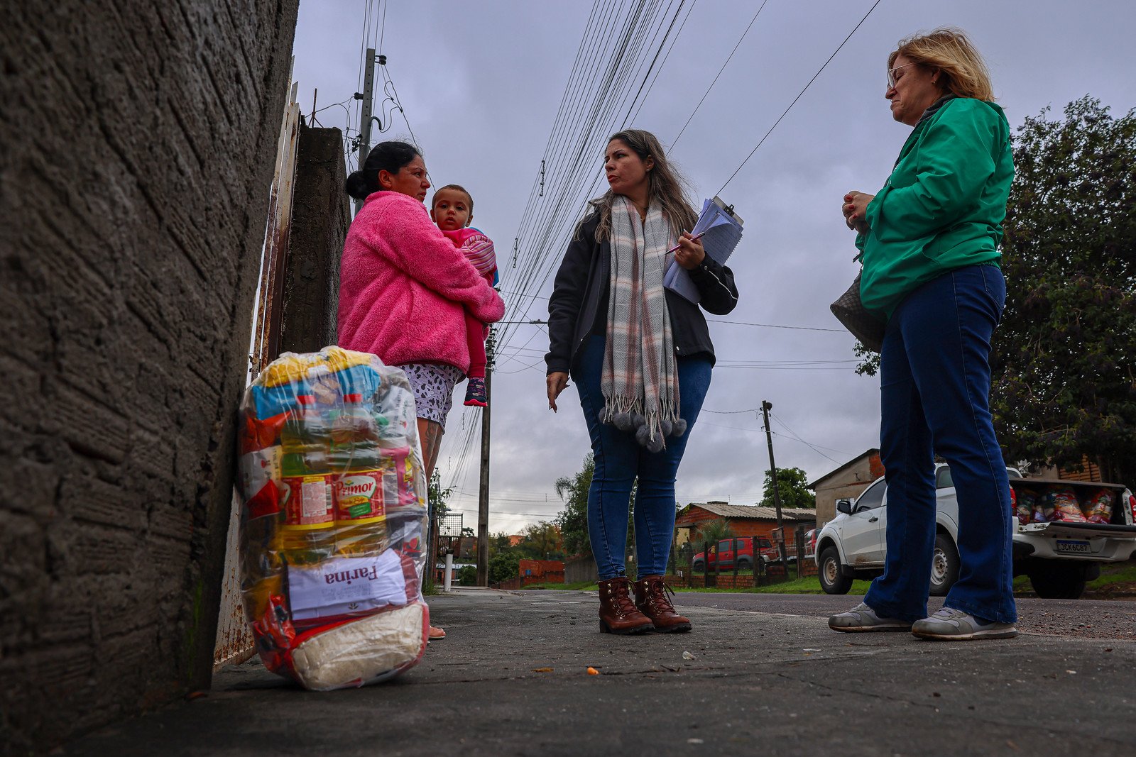 Ação emergencial atende famílias afetadas pelas chuvas em Santa Maria