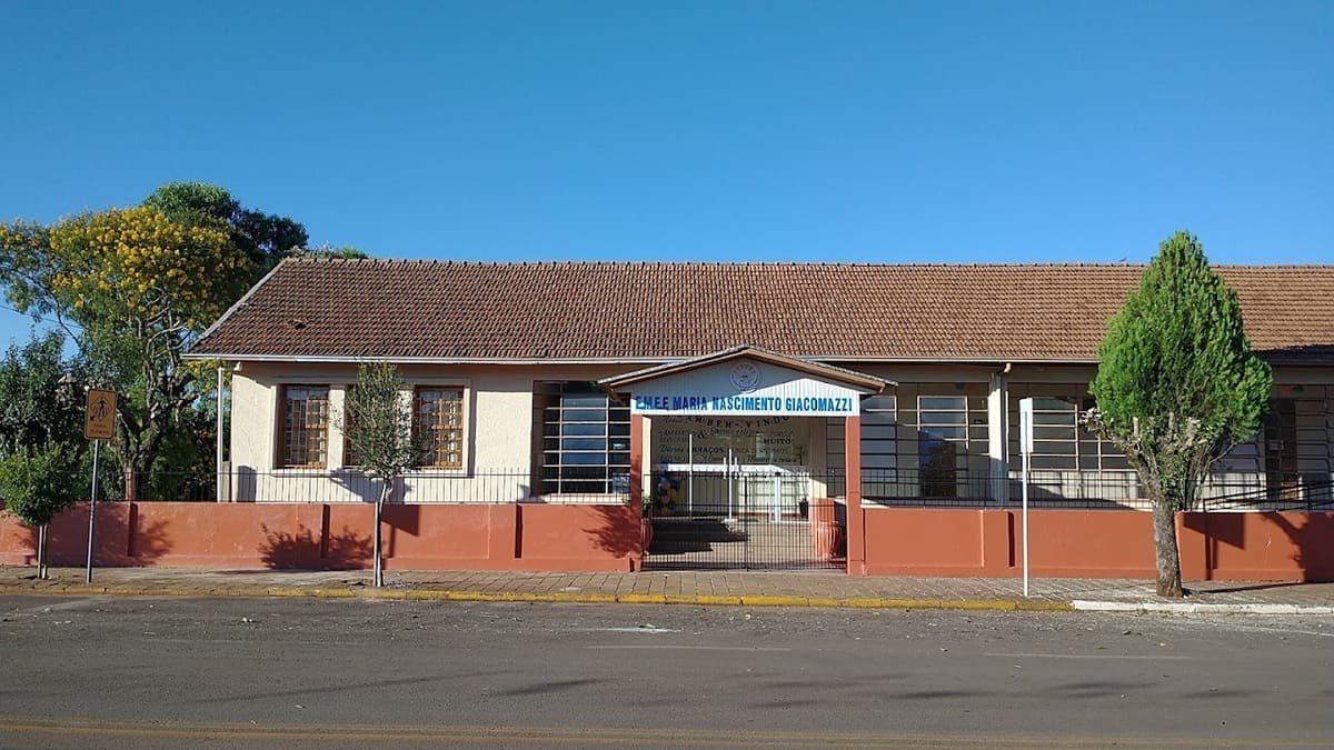 Ataque em escola deixa uma criança morta e outras feridas em Estação, RS