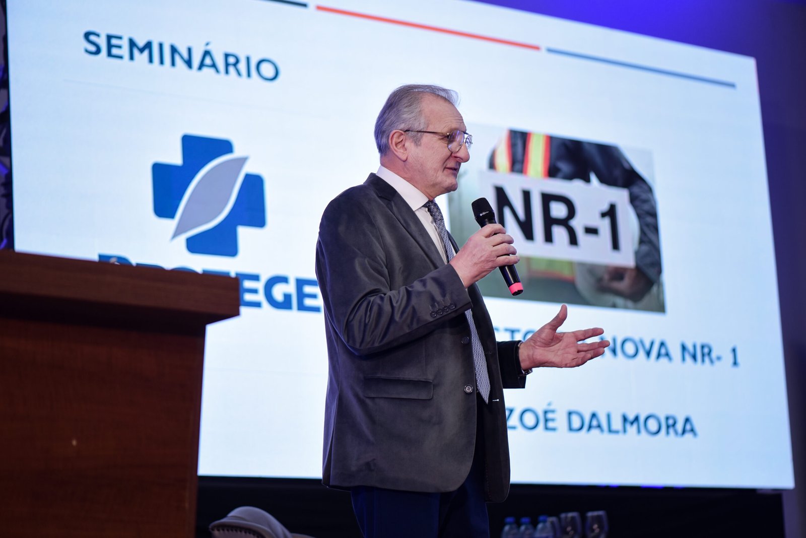 Seminário promovido pela Protege debate impactos da nova NR1 no ambiente corporativo