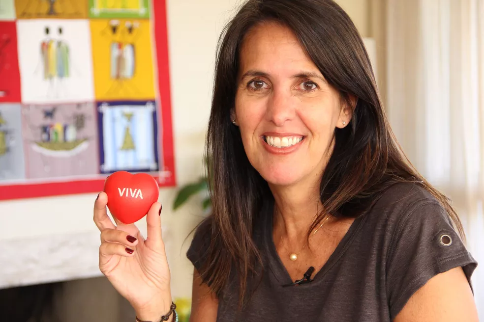 Escrito Martha Medeiros será a patrona da 71ª Feira do Livro de Porto Alegre