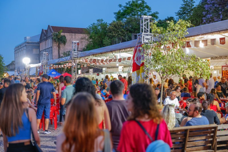 Festival do Xis reúne 35 mil pessoas e premia vencedores de 2025