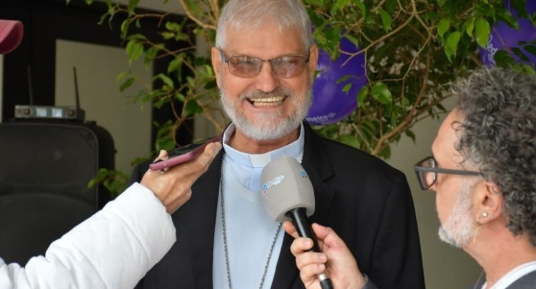 Dom Evaristo Spengler fala sobre acolhida e compromisso ambiental na Romaria da Medianeira