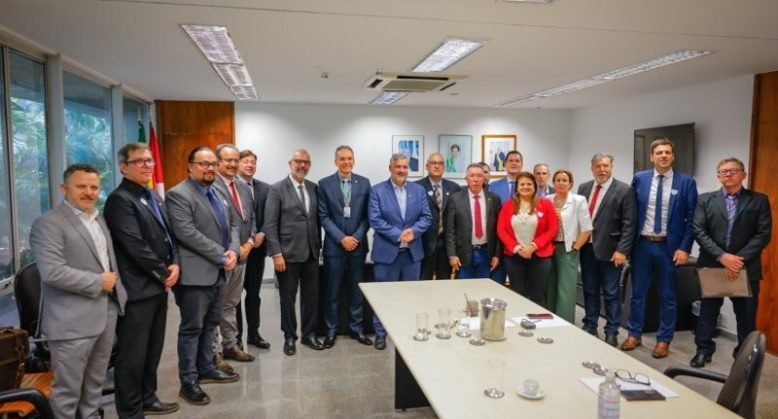 Santa Maria avança em tratativas com a Aeronáutica para reforço da pista do aeroporto