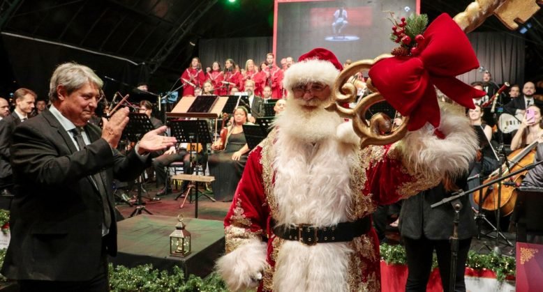 Natal Luz de Gramado celebra 40 anos com desfile iluminado e promessa de ser o maior da história